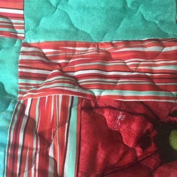 Hand Crafted Quilt Turquoise and Red - Picture 8 of 15